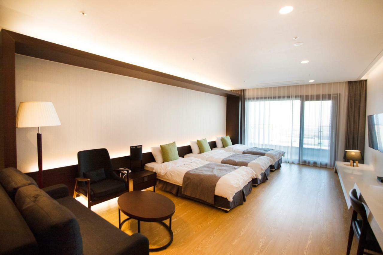 The Qube Resort Jeju Seogwipo Eksteriør bilde