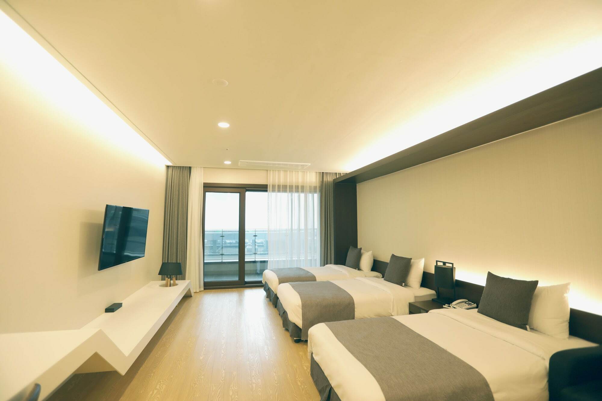 The Qube Resort Jeju Seogwipo Eksteriør bilde